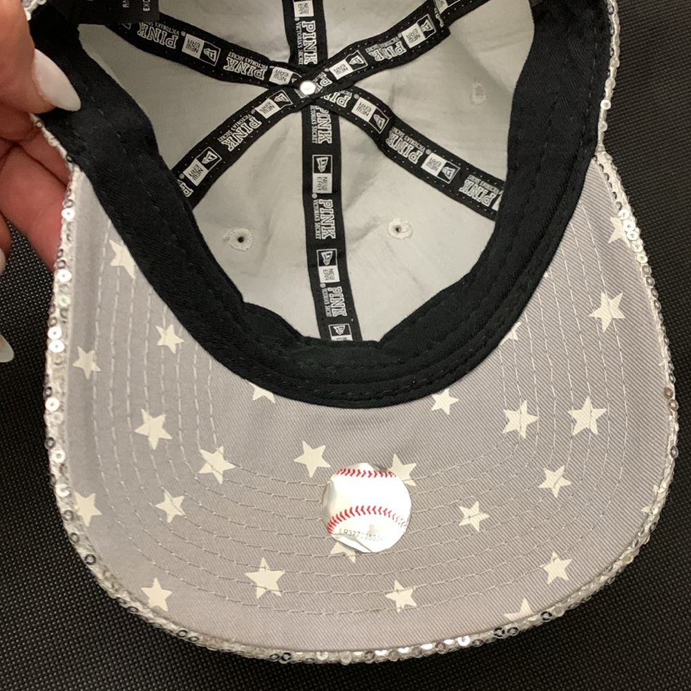 New York Yankees Bling Sequined Hat - Picture 13 of 13